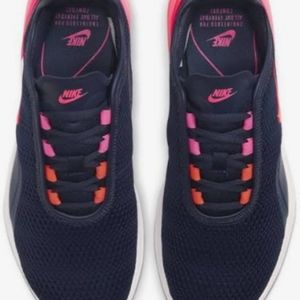 Nike air max size 7 blue, white, hot pink
